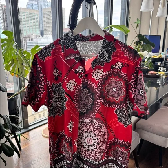 Red Patterned Men's Shirt - Picture 1 of 3